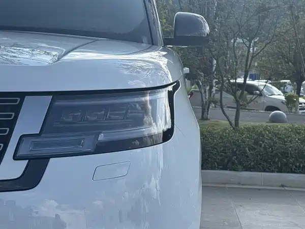 Land Rover Range Rover 2024