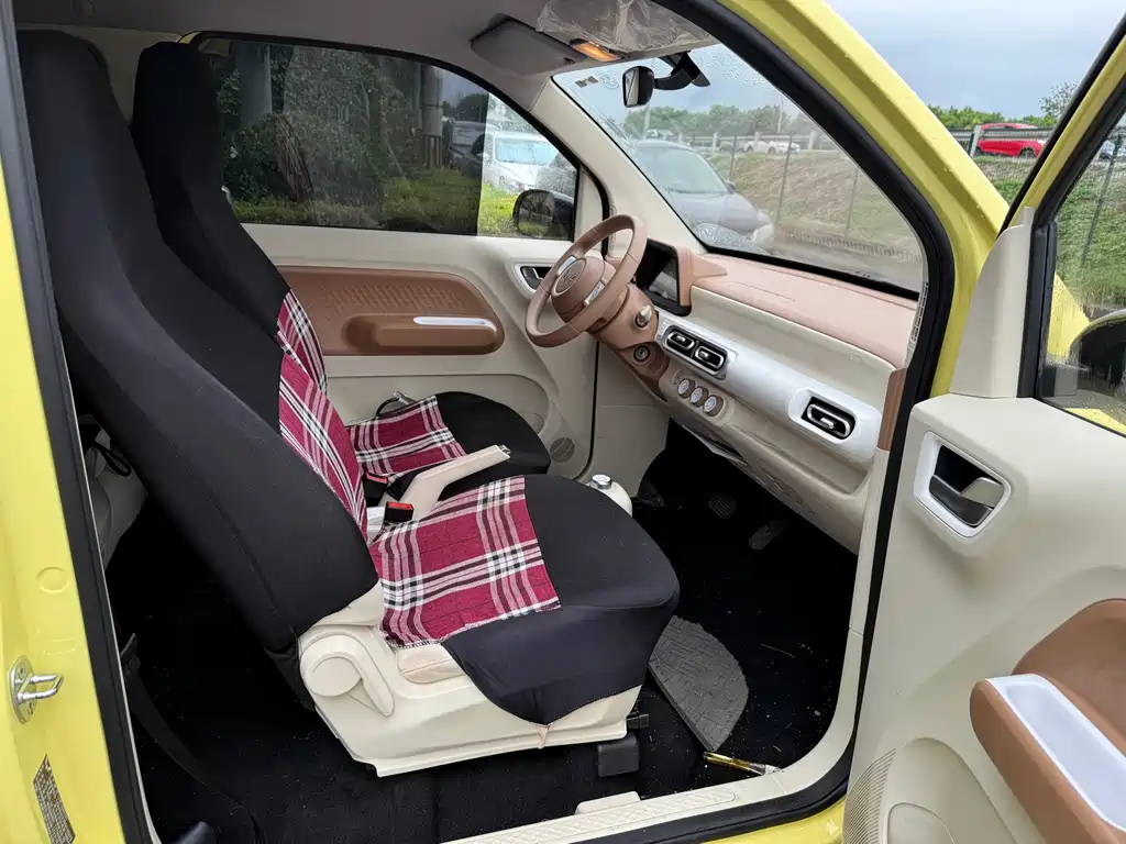 Wuling MINIEV 2025