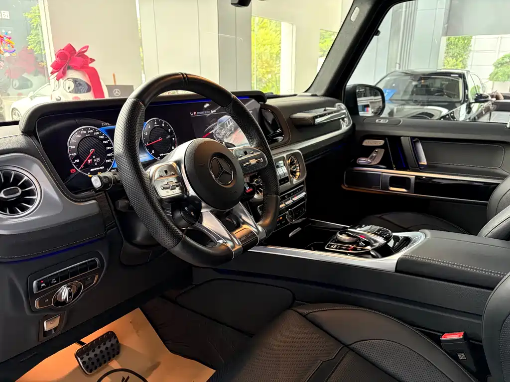 Mercedes-Benz G-Class AMG 2023 — фото 5