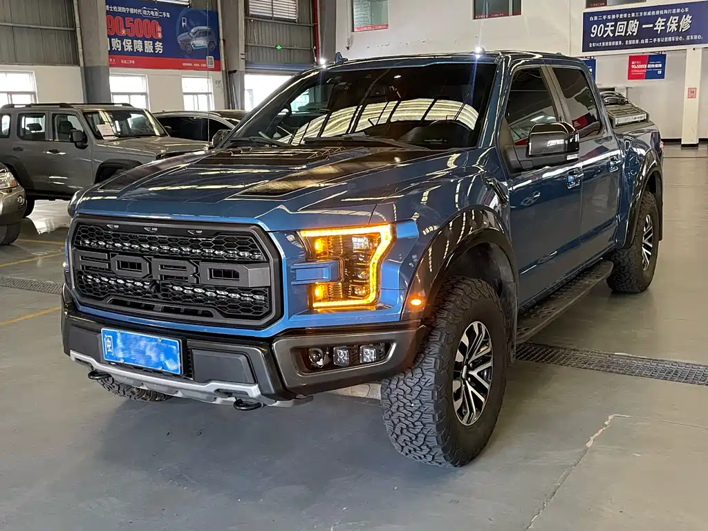 Ford F-150 Raptor 2020 — фото 1