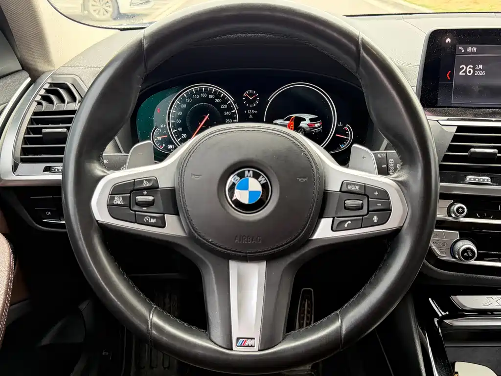 BMW X3 2019 — фото 10