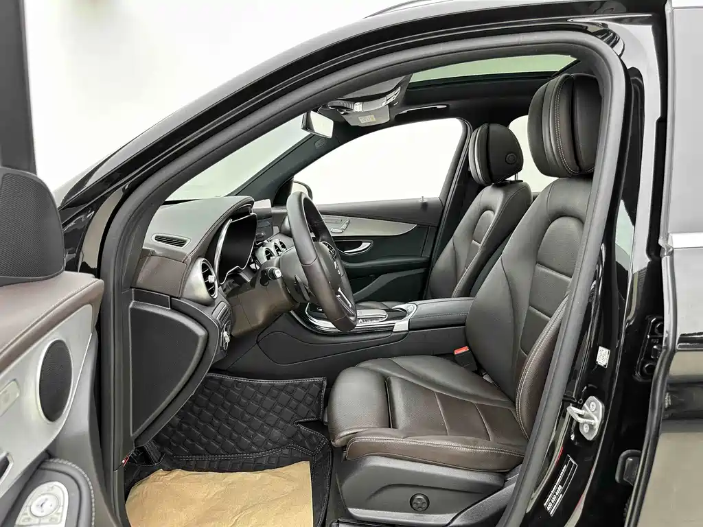 Mercedes-Benz GLC 2022