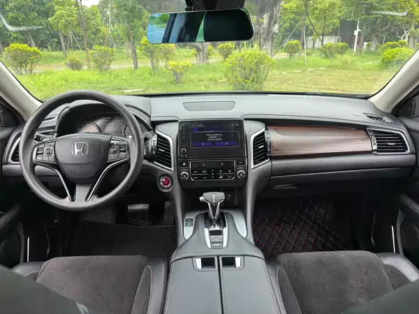 Honda Avancier 2018