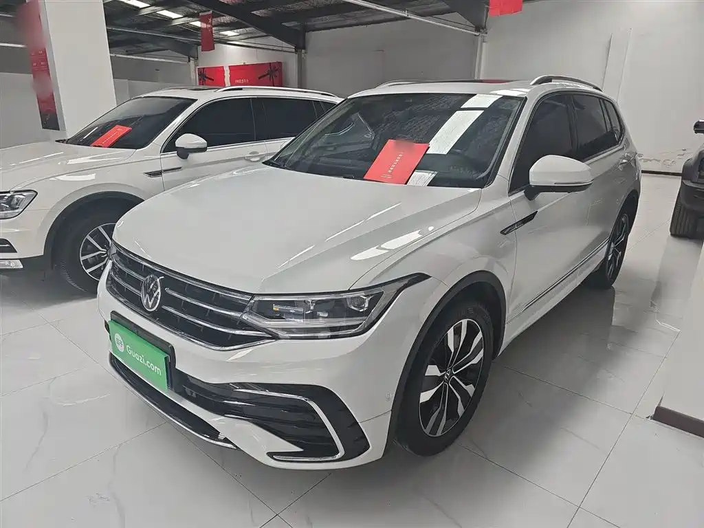 Volkswagen Tiguan L 2023 — фото 2