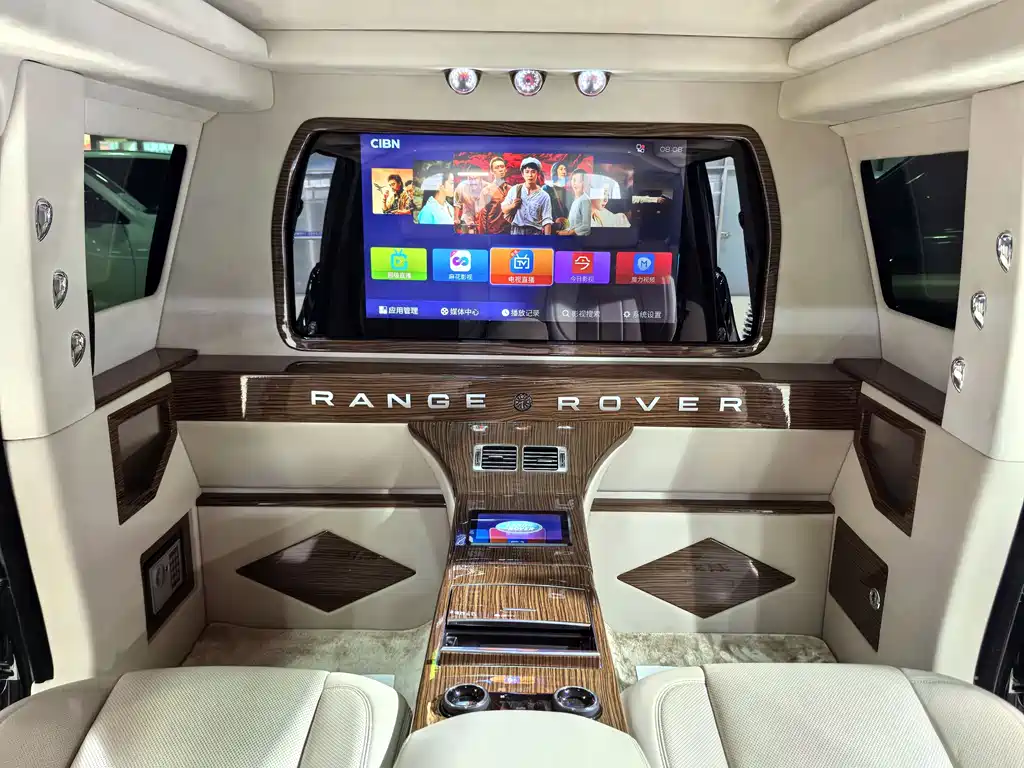 Land Rover Range Rover 2018 — фото 6