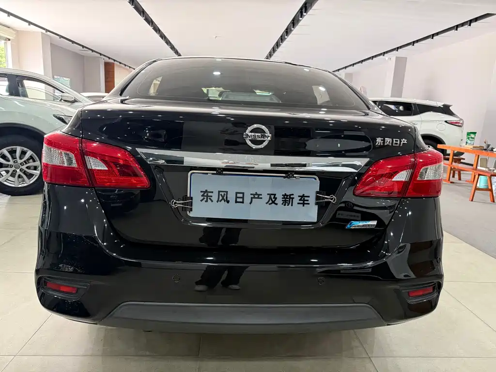 Nissan Sylphy 2018 — фото 10