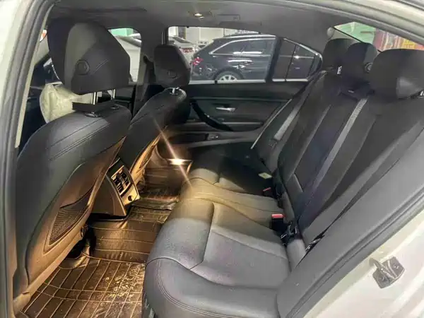 BMW 3 Series 2018