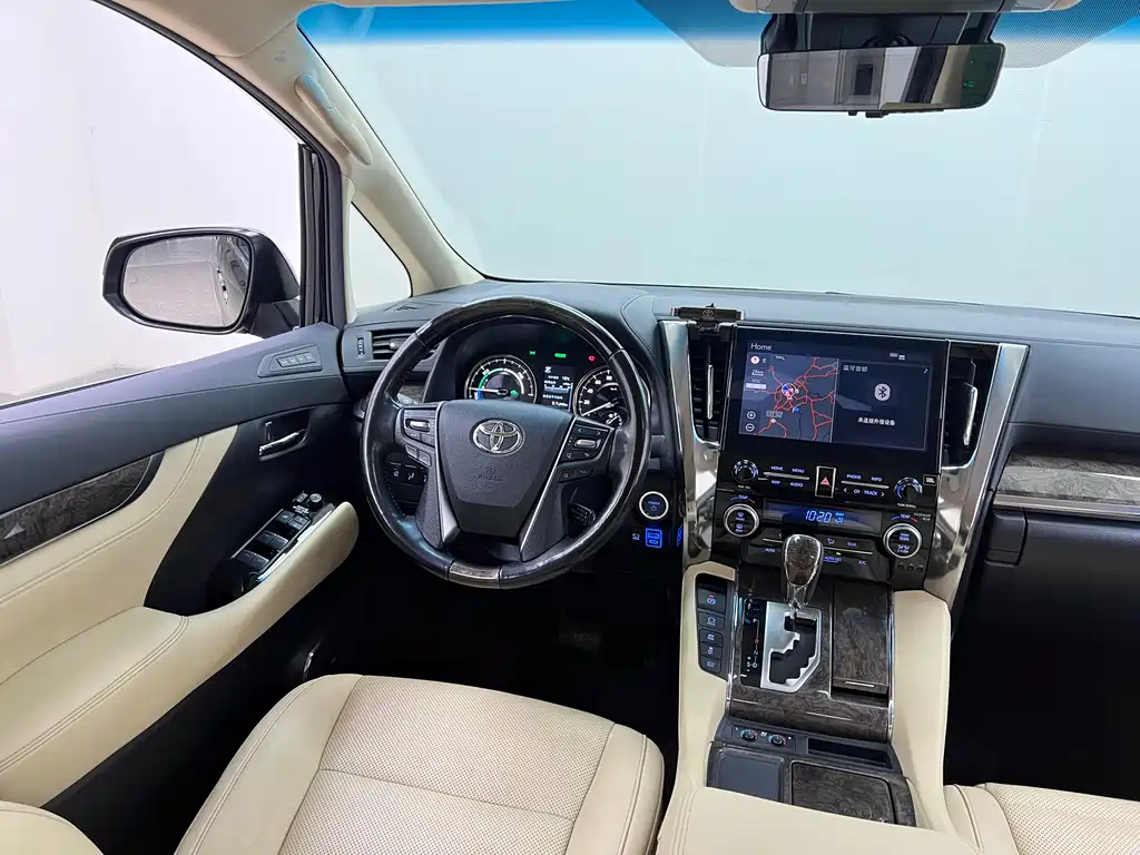 Toyota Vellfire 2022 — фото 27