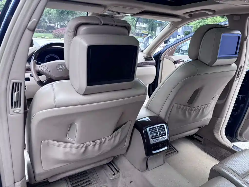 Mercedes-Benz S-Class 2010 — фото 19