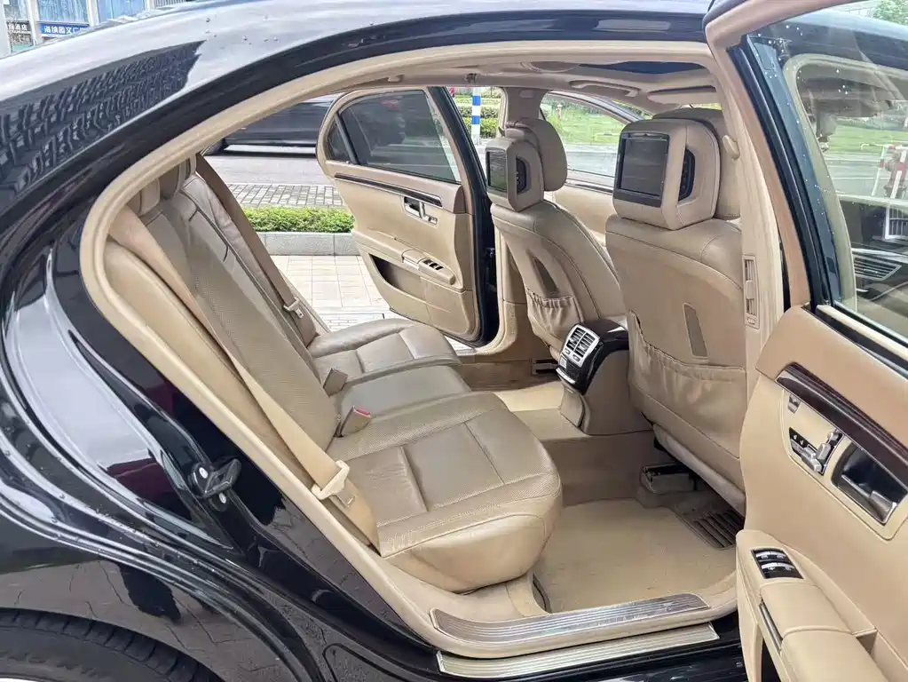 Mercedes-Benz S-Class 2010 — фото 26