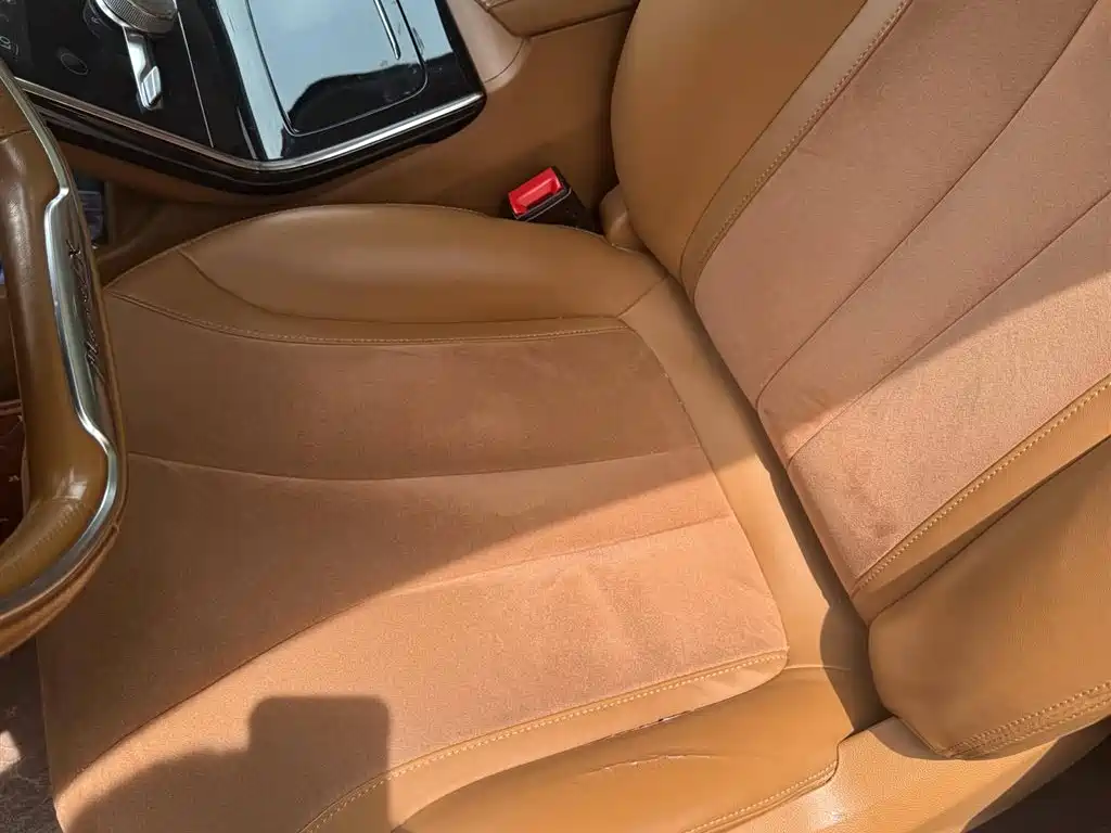 Roewe MARVEL X 2019 — фото 10