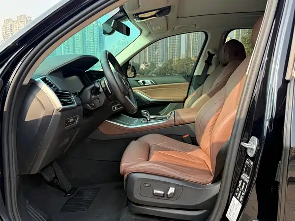 BMW X5 2021