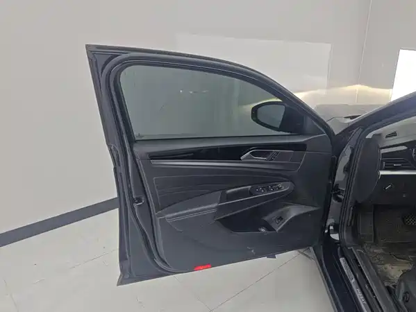 Volkswagen Passat 2022
