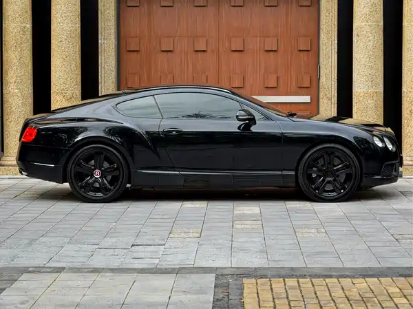 Bentley Continental 2013