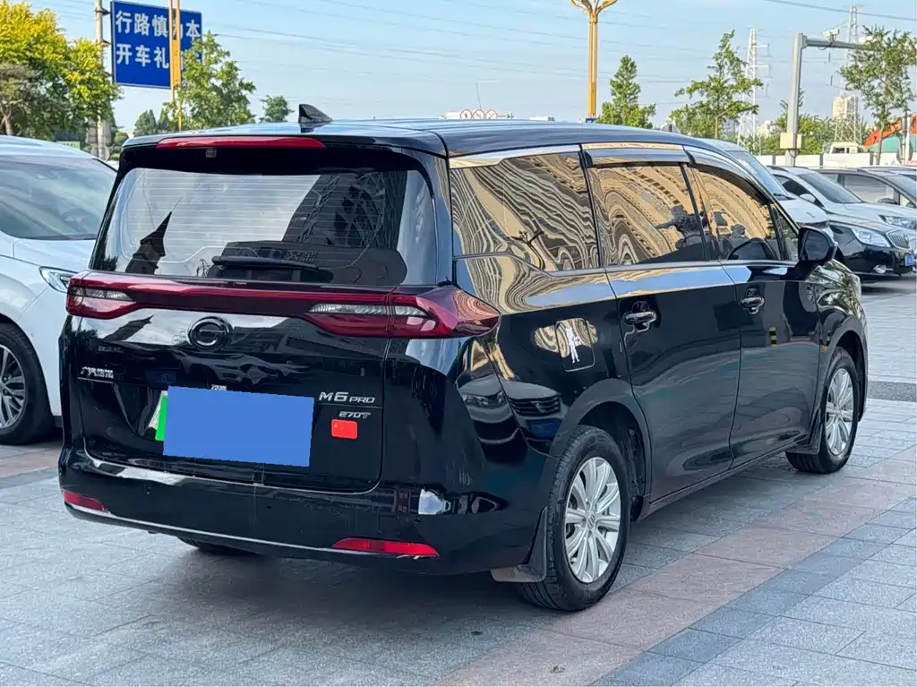 GAC Trumpchi M6 2023 — фото 8