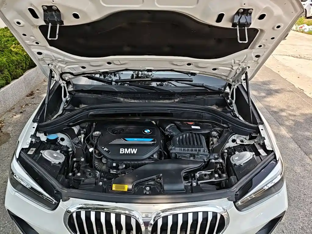 BMW X1 New Energy 2020 — фото 16