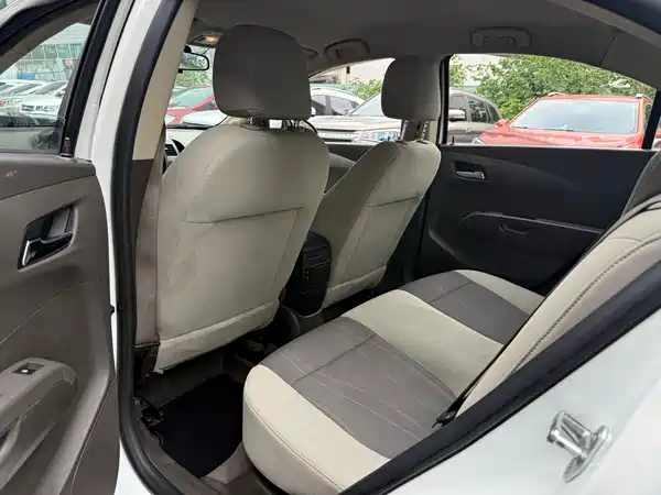 Chevrolet Aveo 2014