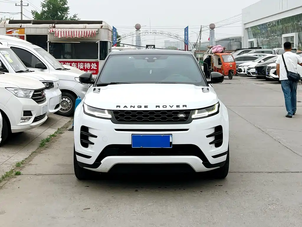 Land Rover Evoque 2021 — фото 2