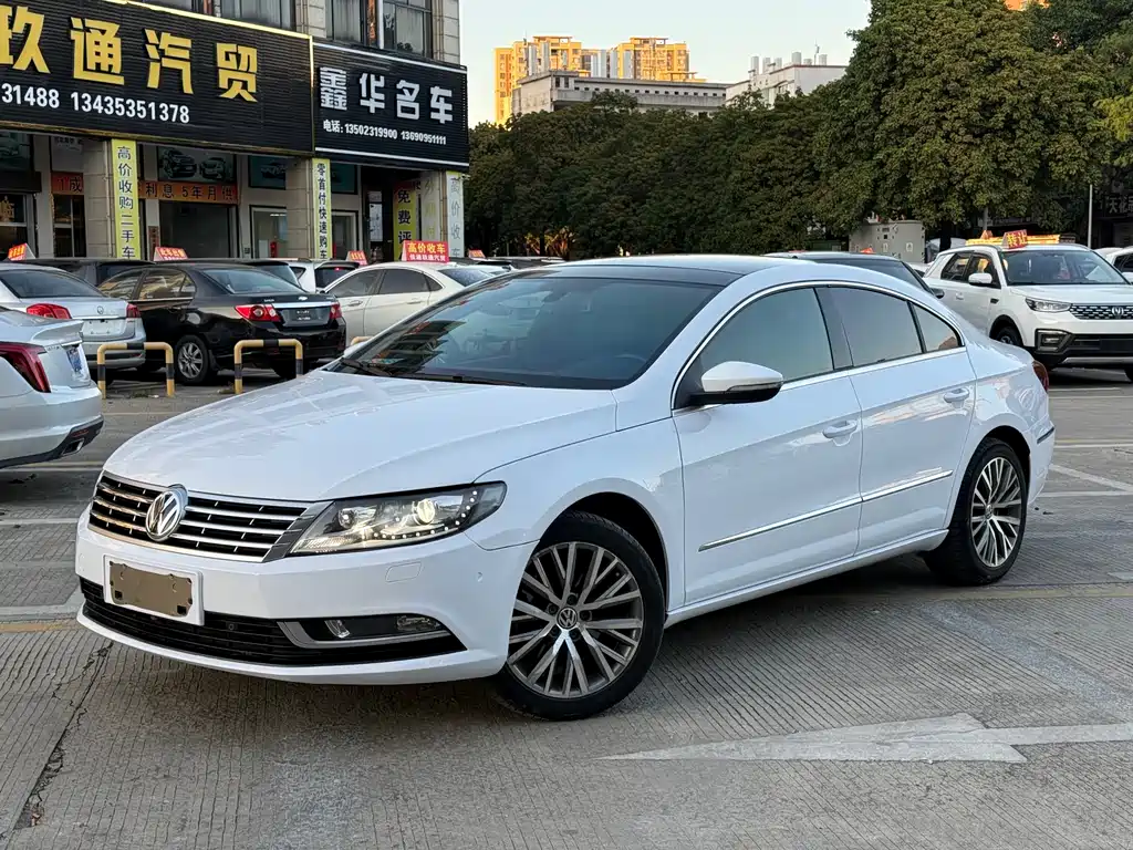 Volkswagen CC 2016 — фото 1