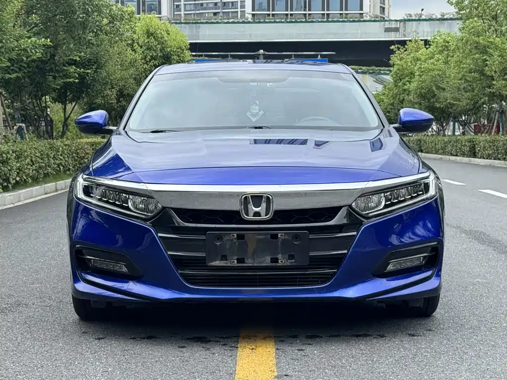 Honda Accord 2019 — фото 2