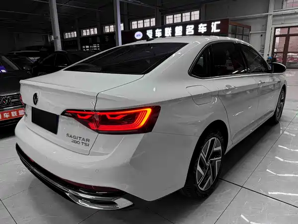 Volkswagen Sagitar 2023
