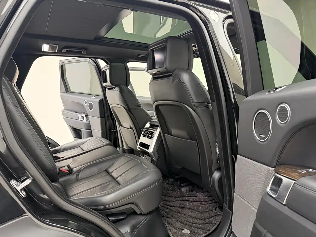 Land Rover Sport PHEV 2018 — фото 14