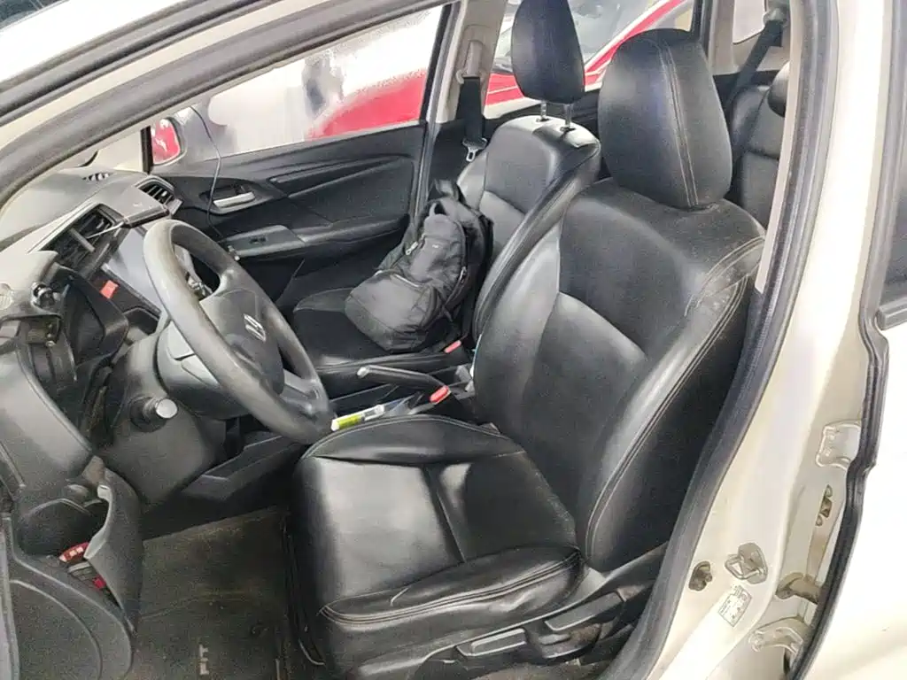 Honda Fit 2017 — фото 15