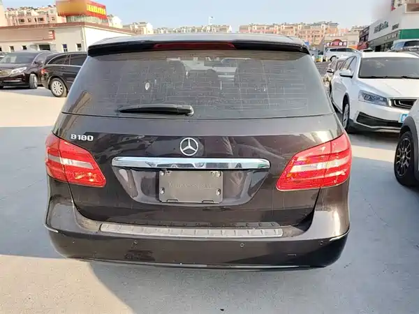 Mercedes-Benz B-Class 2012