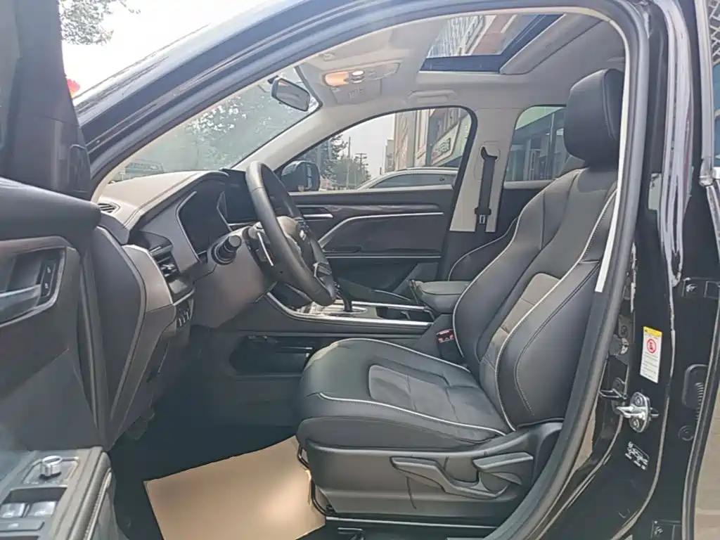 Haval H6 2023 — фото 15