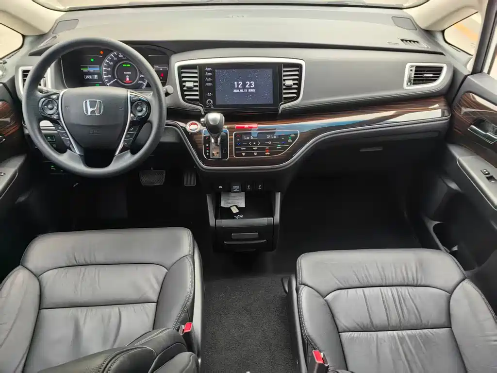 Honda Odyssey 2020 — фото 16
