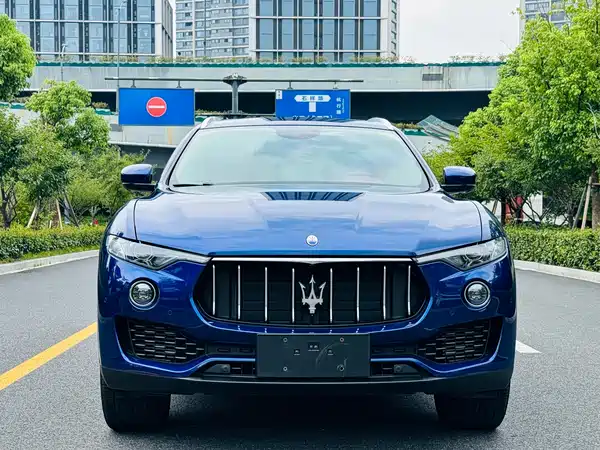 Maserati Levante 2021