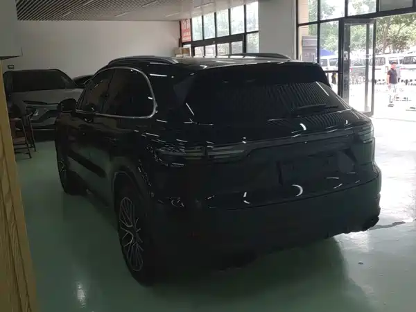 Porsche Cayenne New Energy 2022