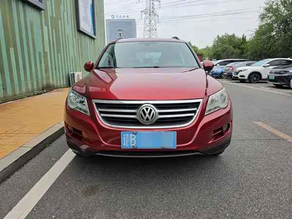 Volkswagen Tiguan 2011