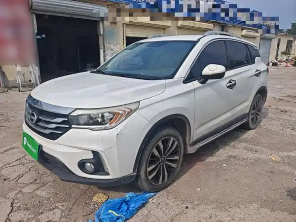 GAC Trumpchi GS4 2015