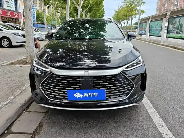 BYD Tang New Energy 2025