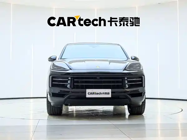 Porsche Cayenne 2024