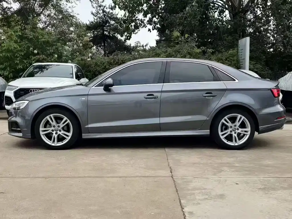 Audi A3 2020 — фото 8