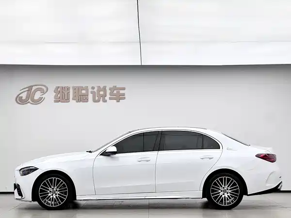Mercedes-Benz C-Class 2021