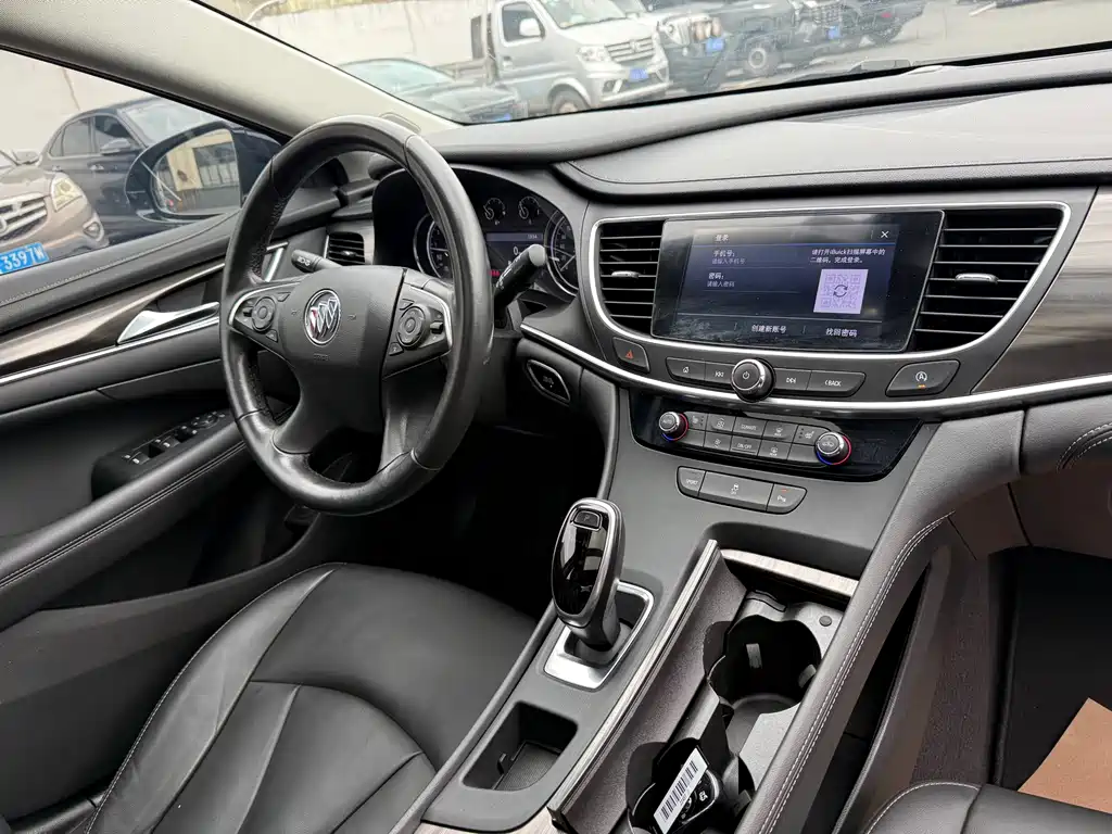 Buick LaCrosse 2021 — фото 18