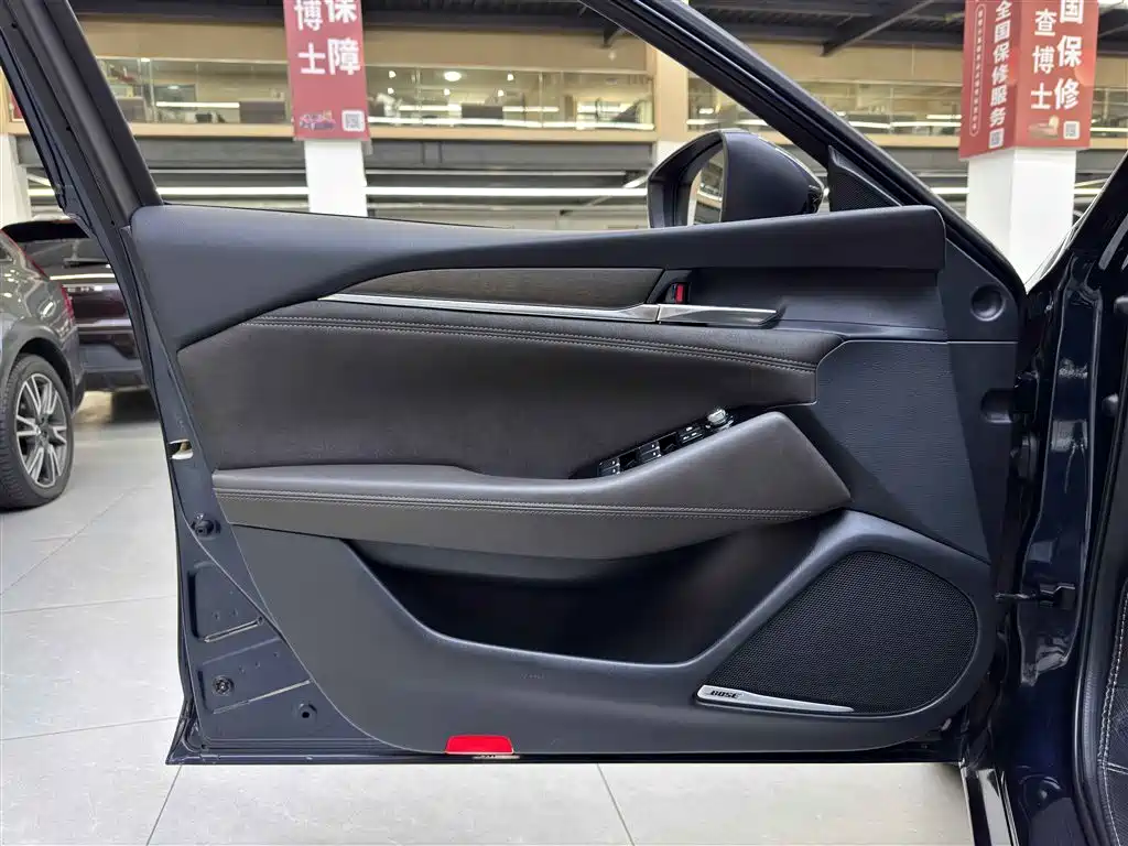 Mazda Atenza 2020 — фото 14