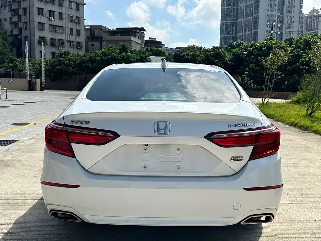 Honda Inspire 2020 — фото 8