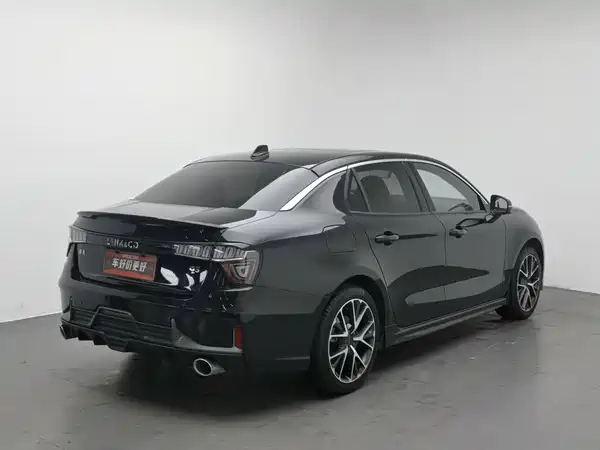 Lynk & Co 03 2021