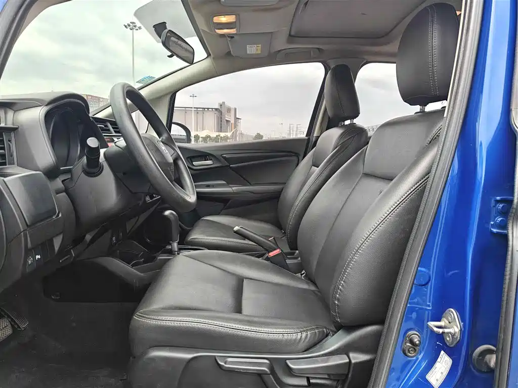 Honda Fit 2018 — фото 11