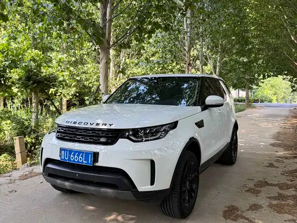 Land Rover Discovery 2019