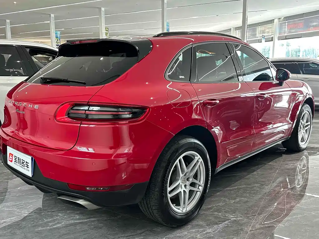 Porsche Macan 2018 — фото 8