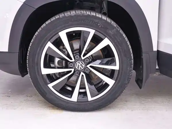 Volkswagen Tharu 2022