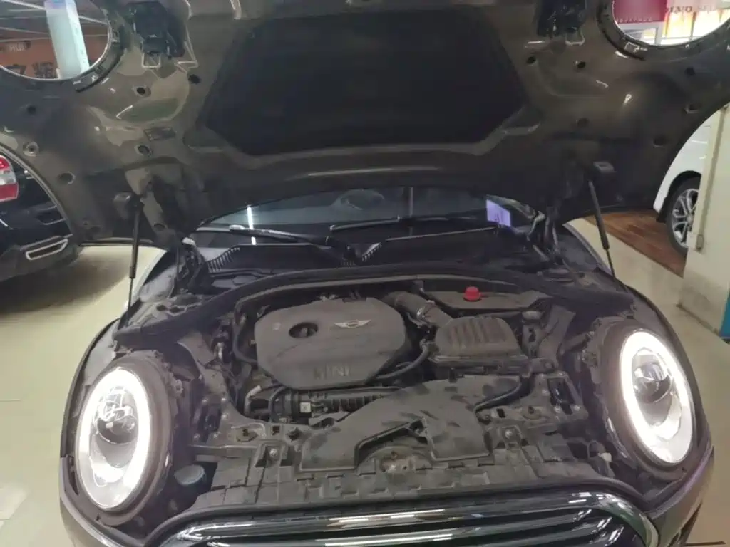 MINI Clubman 2016 — фото 20