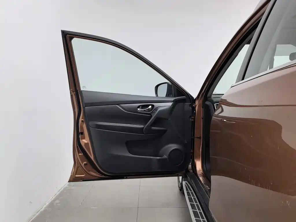 Nissan X-Trail 2015 — фото 8