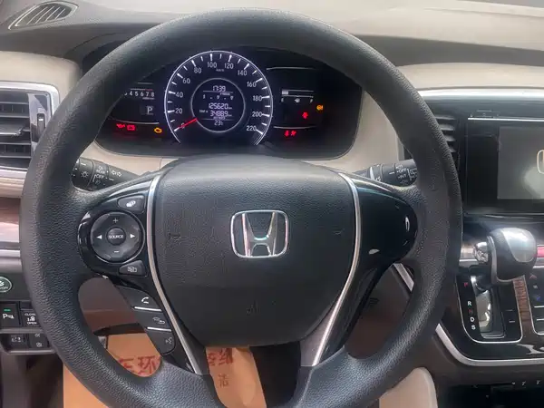 Honda Odyssey 2015