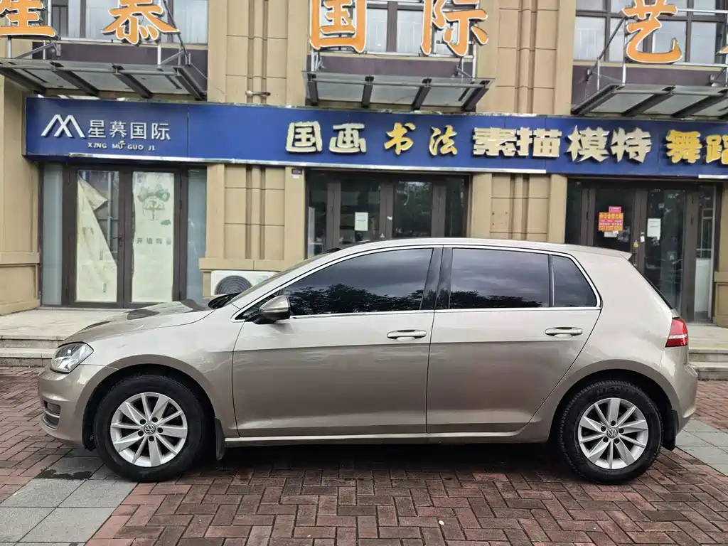 Volkswagen Golf 2017